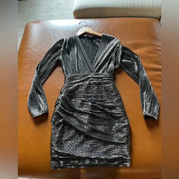 Maje Metallic Mini Dress Gold Black long sleeve size xs size 34 - Picture 2 of 4